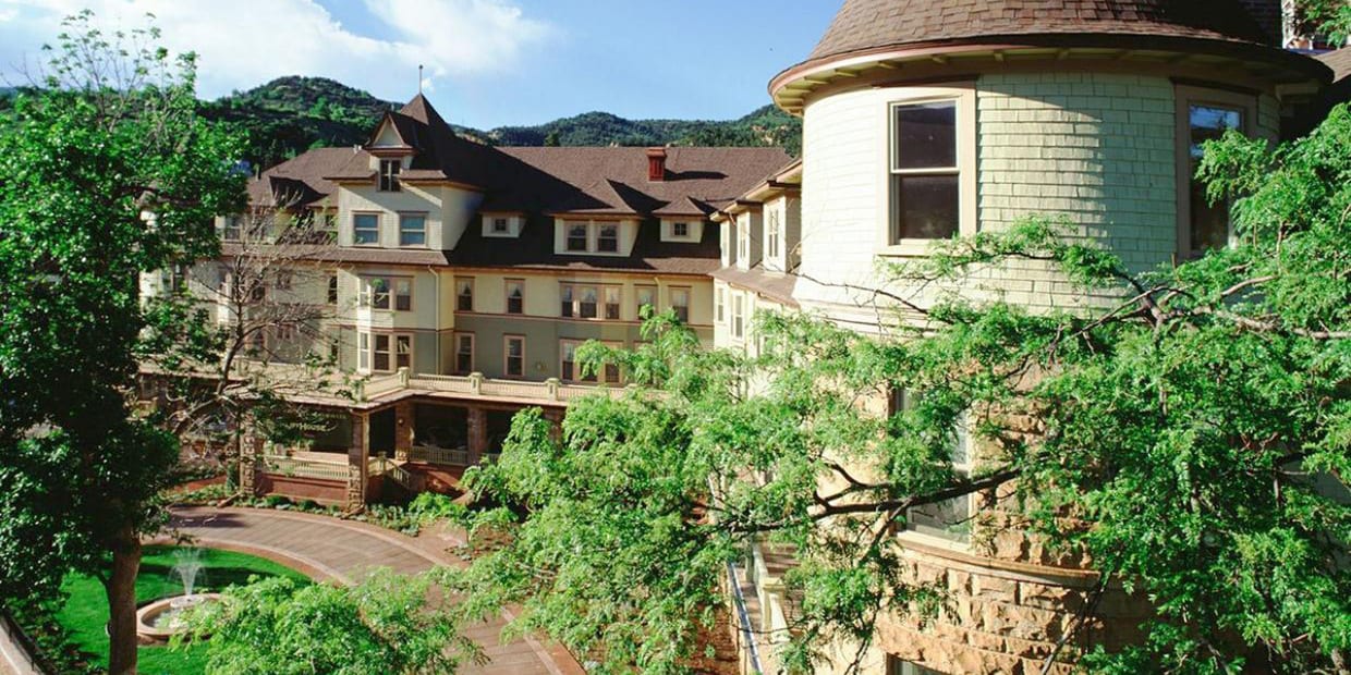 Historic Cliff House Hotel Colorado Springs